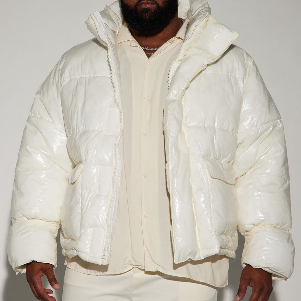 Fashion nova XXL White oversized puffer jacket